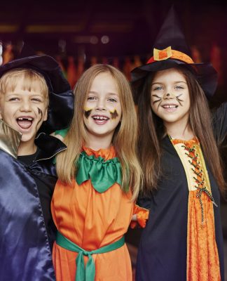 Jak zorganizować Halloween w żłobku? Pomysły nasze pomysły na zabawy dla najmłodszych Jak zorganizować Halloween w żłobku? Pomysły nasze pomysły na zabawy dla najmłodszych